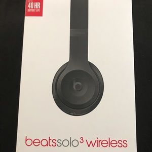 Beats solo 3 wireless headphones